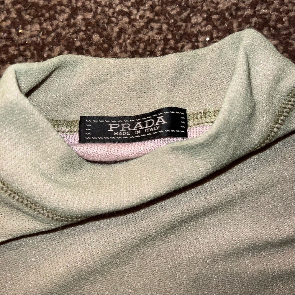 Prada Long Sleeve - Picture 4 of 6